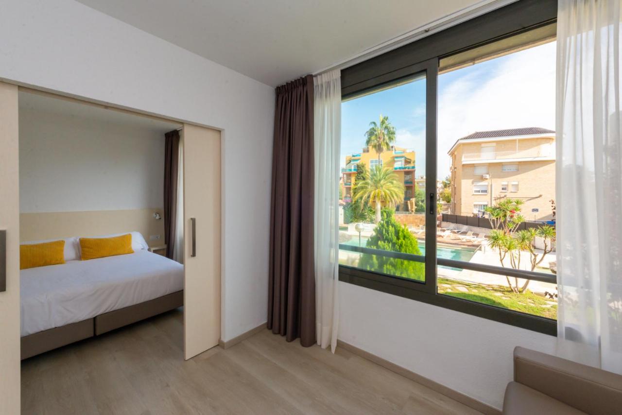 Atenea Park Suites & Apartments Vilanova i la Geltru Exterior photo