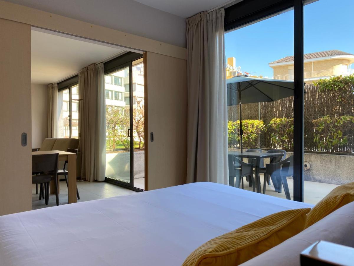 Atenea Park Suites & Apartments Vilanova i la Geltru Exterior photo