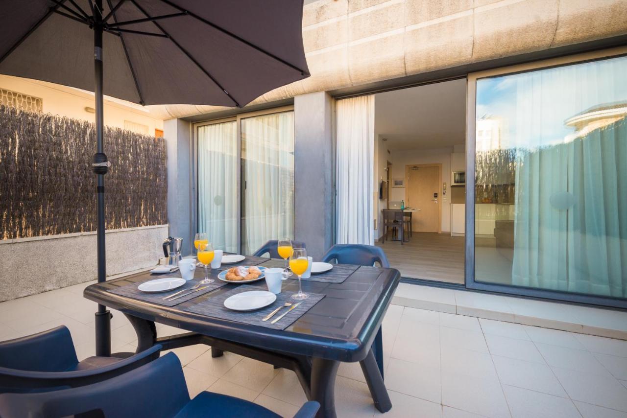 Atenea Park Suites & Apartments Vilanova i la Geltru Exterior photo