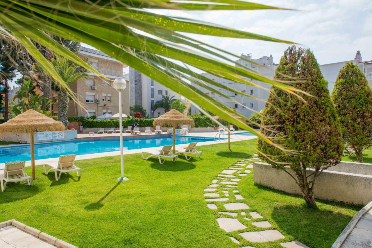 Atenea Park Suites & Apartments Vilanova i la Geltru Exterior photo