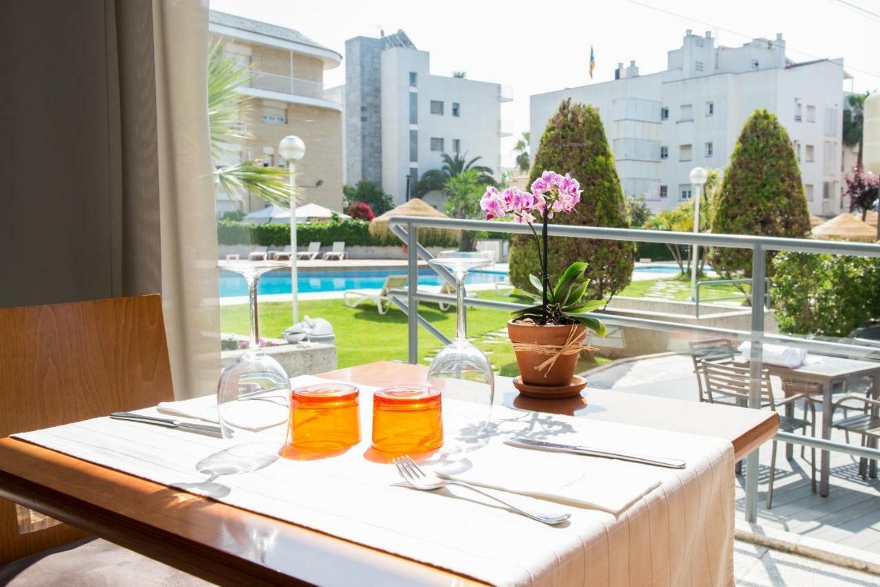 Atenea Park Suites & Apartments Vilanova i la Geltru Exterior photo