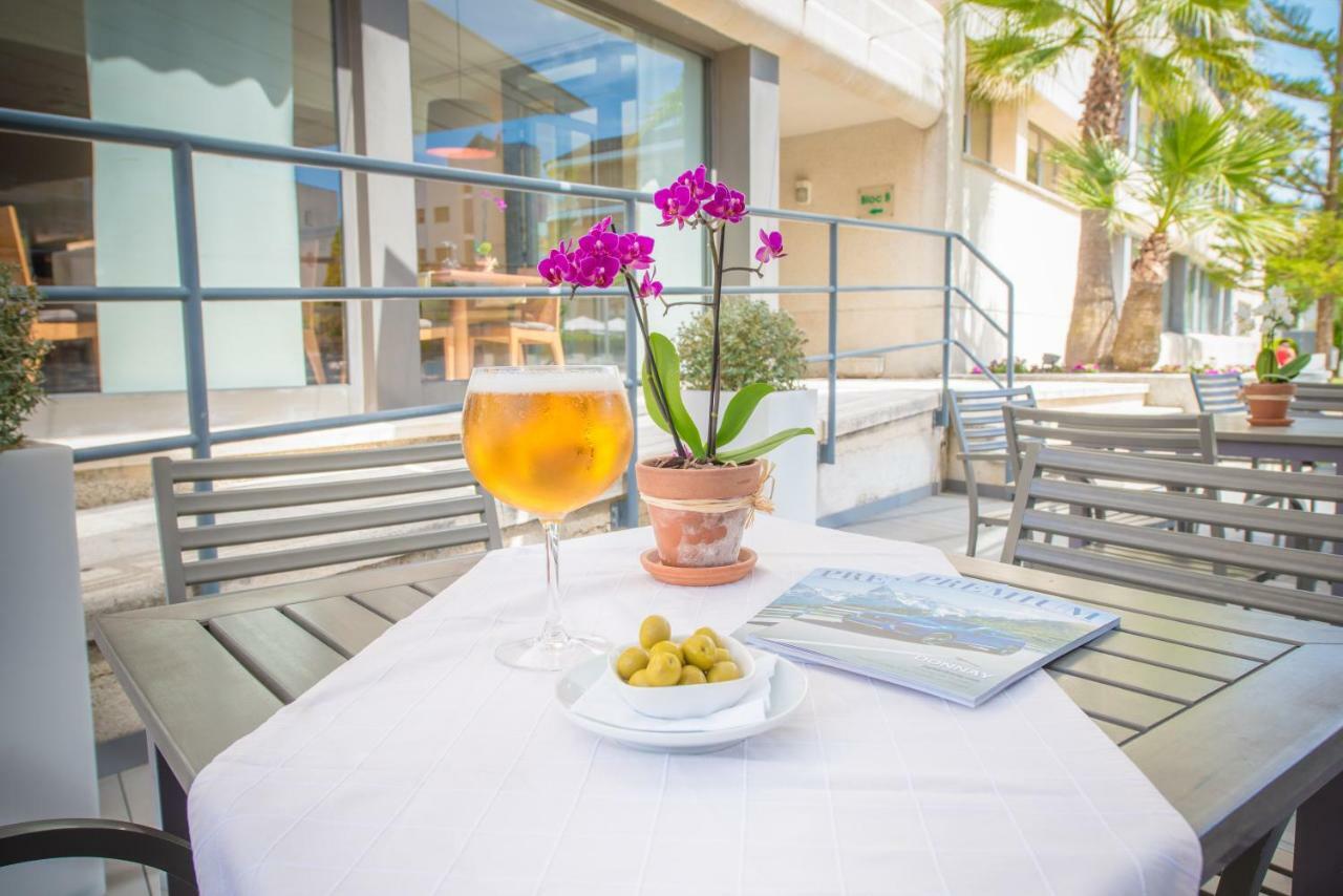 Atenea Park Suites & Apartments Vilanova i la Geltru Exterior photo